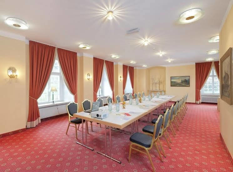 Hotel Schloss Gehrden エクステリア 写真